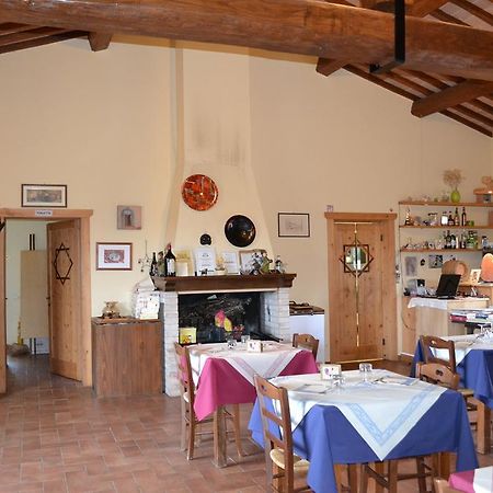 Agriturismo Il Merollo Hotel Тоди Екстериор снимка
