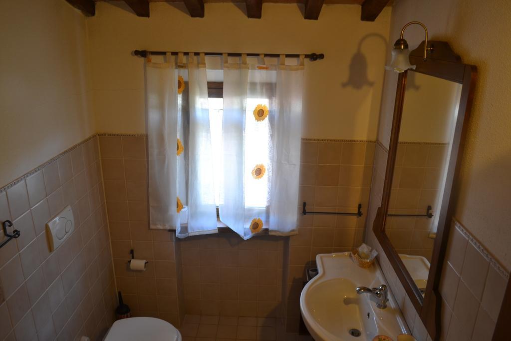Agriturismo Il Merollo Hotel Тоди Екстериор снимка