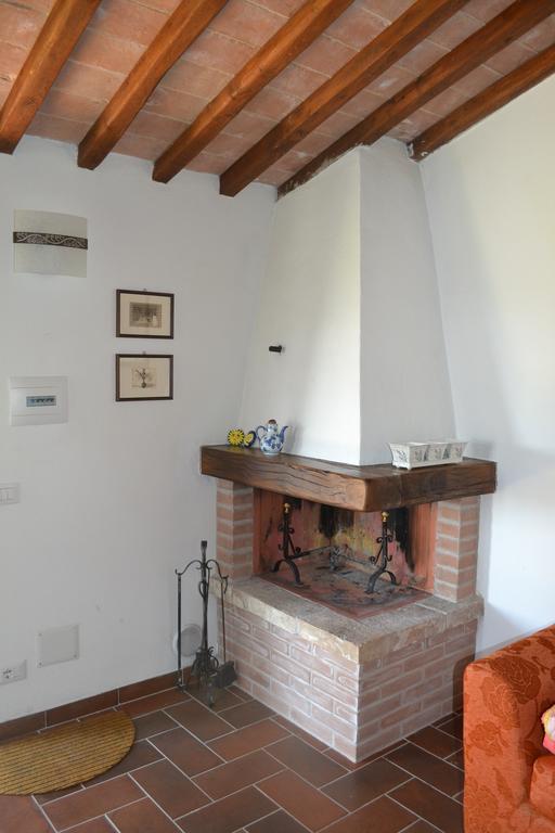 Agriturismo Il Merollo Hotel Тоди Екстериор снимка